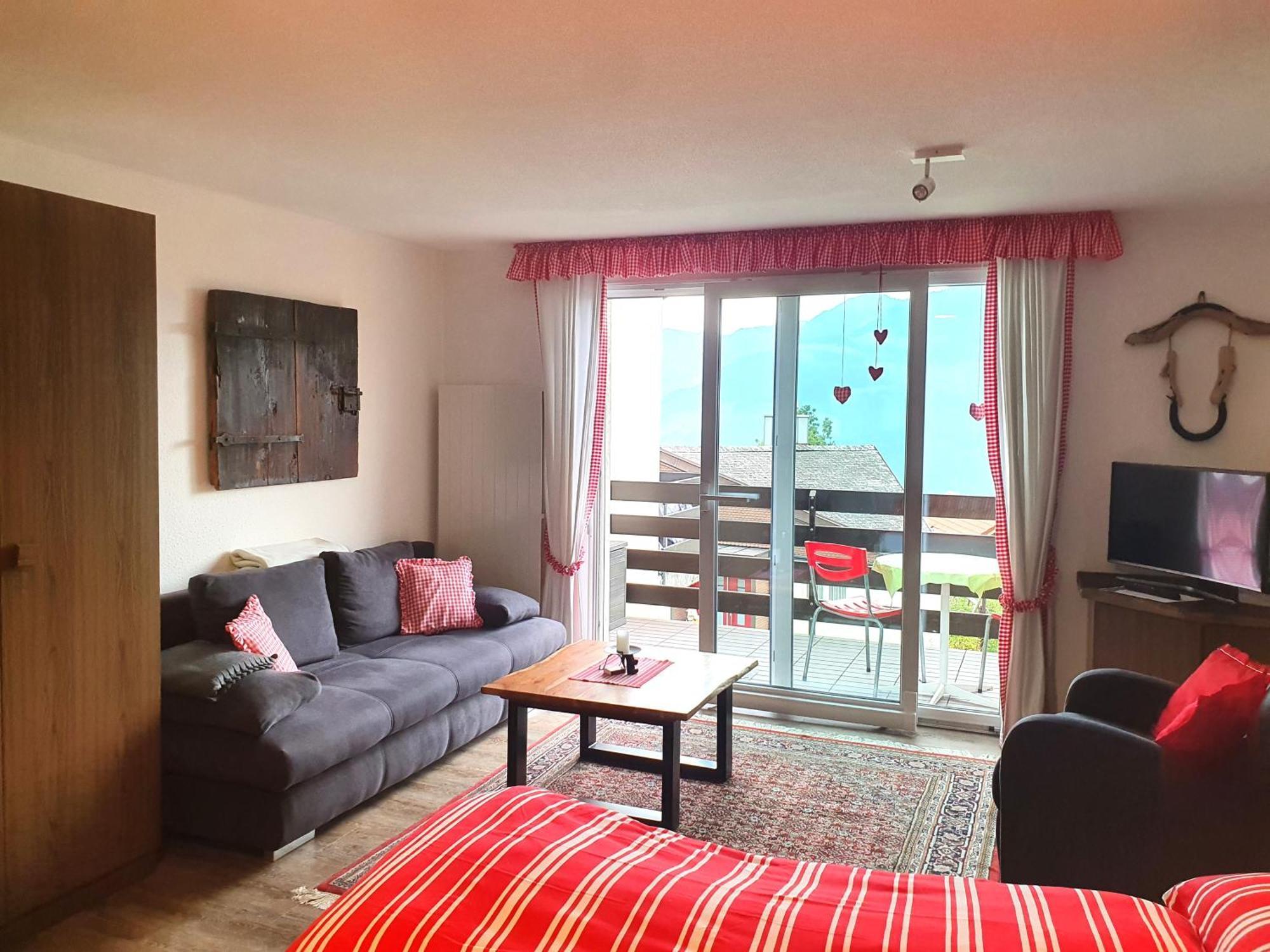 Elfe-Apartments Ferienmietwohnungen Emmetten Phòng bức ảnh
